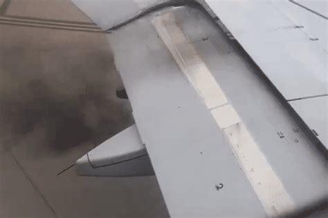 Vueling : un moteur d’un A320 prend feu au décollage à 